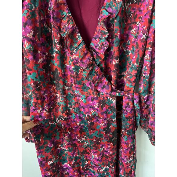 Adelyn Rae CARLEIGH FLORAL CHIFFON LONG SLEEVE WRAP DRESS IN MAGENTA BLOOM S - Picture 5 of 9